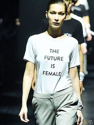 футболки с надписями