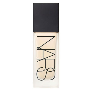 NARS Стойкое тональное средство, придающее коже сияние, All Day Luminous